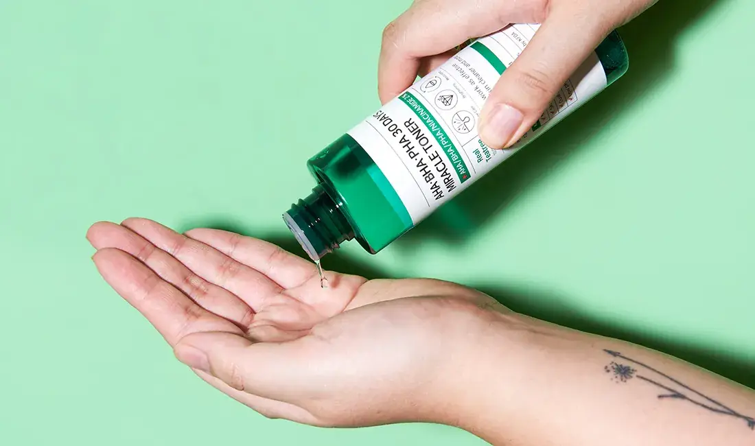 When to Expect Results From AHAs, Vitamin C, and Other Common Active Ingredients Illustrations
