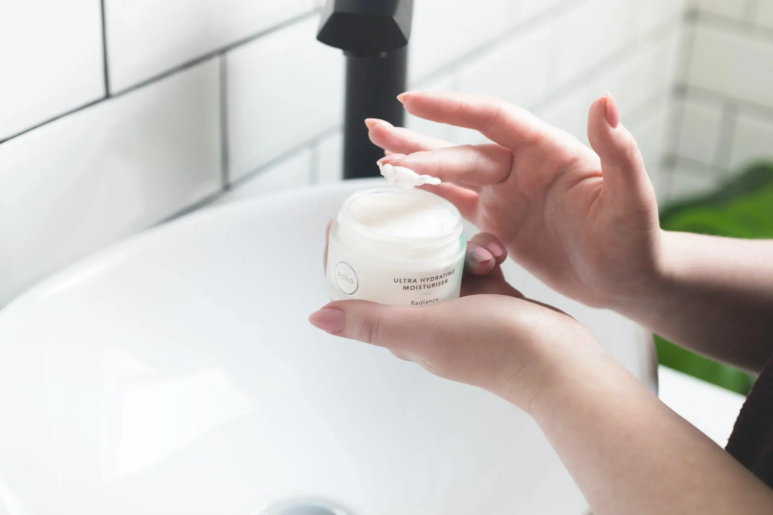 The Best Cream For Dark Spots On Face Illustrations