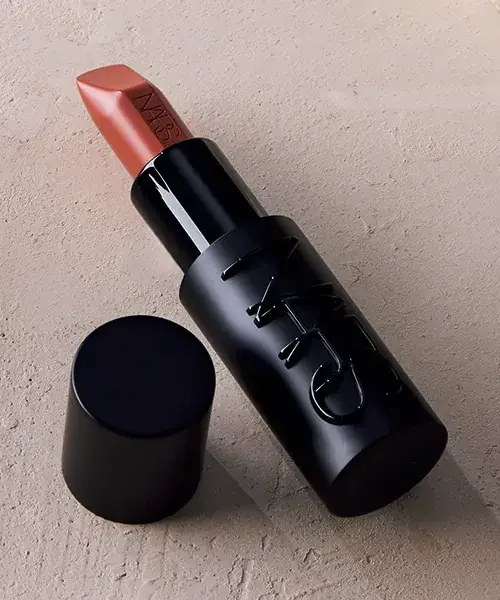 NARS エクスプリシット リップスティック 821