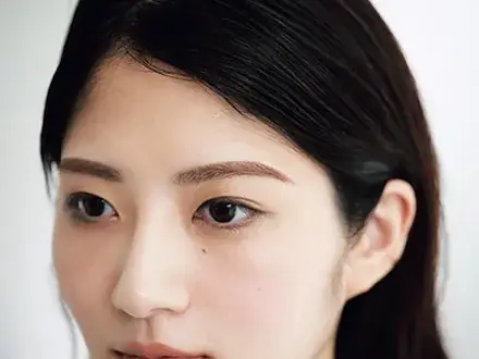 フェイスメイク寄り写真