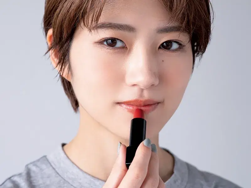 ぼかしテクニックで作るぽわんとリップ