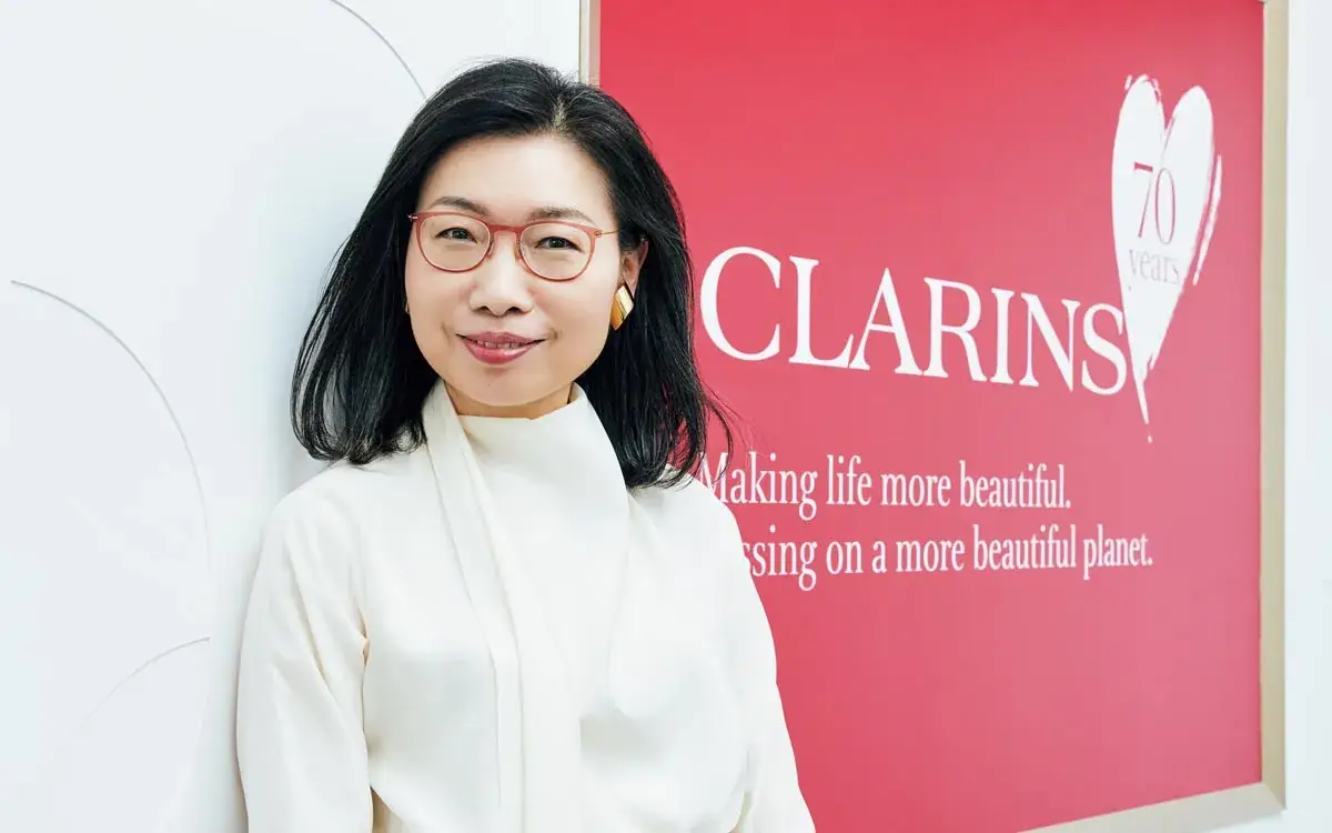 医師志望から金融業界を経て美容業界へ。クラランスの社長が考える「経営において大切なもの」とは？ 表紙画像