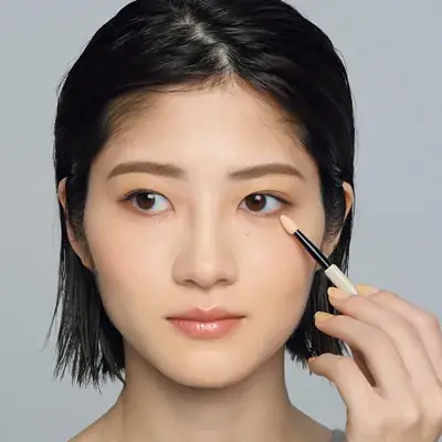 幅広チークと下まぶたキラキラでさらに小顔に