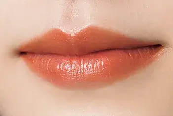 テクニック2：垢抜けを狙いたい人のリップメイク術