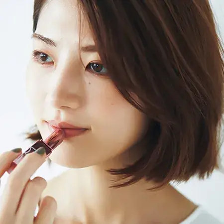 テクニック4：うるおいとツヤをキープするリップメイク術