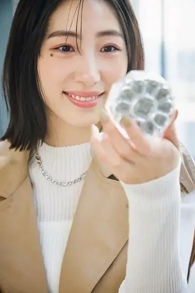 高島杏奈さん