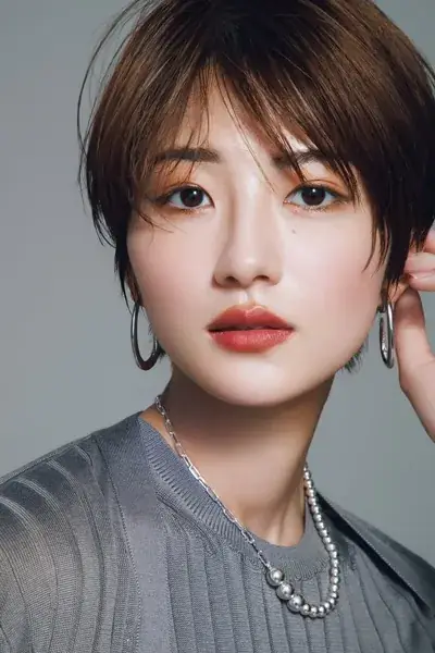 若月佑美さん