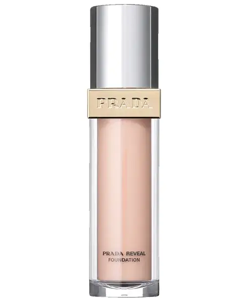 【ムラなく伸びる】プラダ ビューティ｜リヴィール スキン ファンデーション SPF17・PA+++ 全8色 ￥10,450
