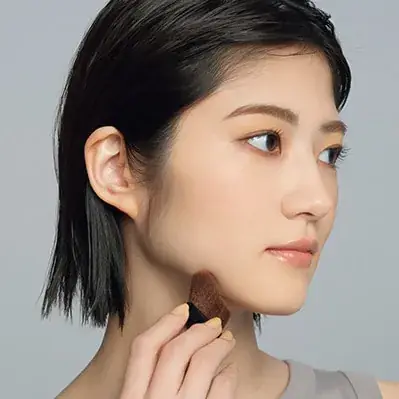 とにかくシュッとした小顔になりたい→ シェーディングカラーで幅広くオン