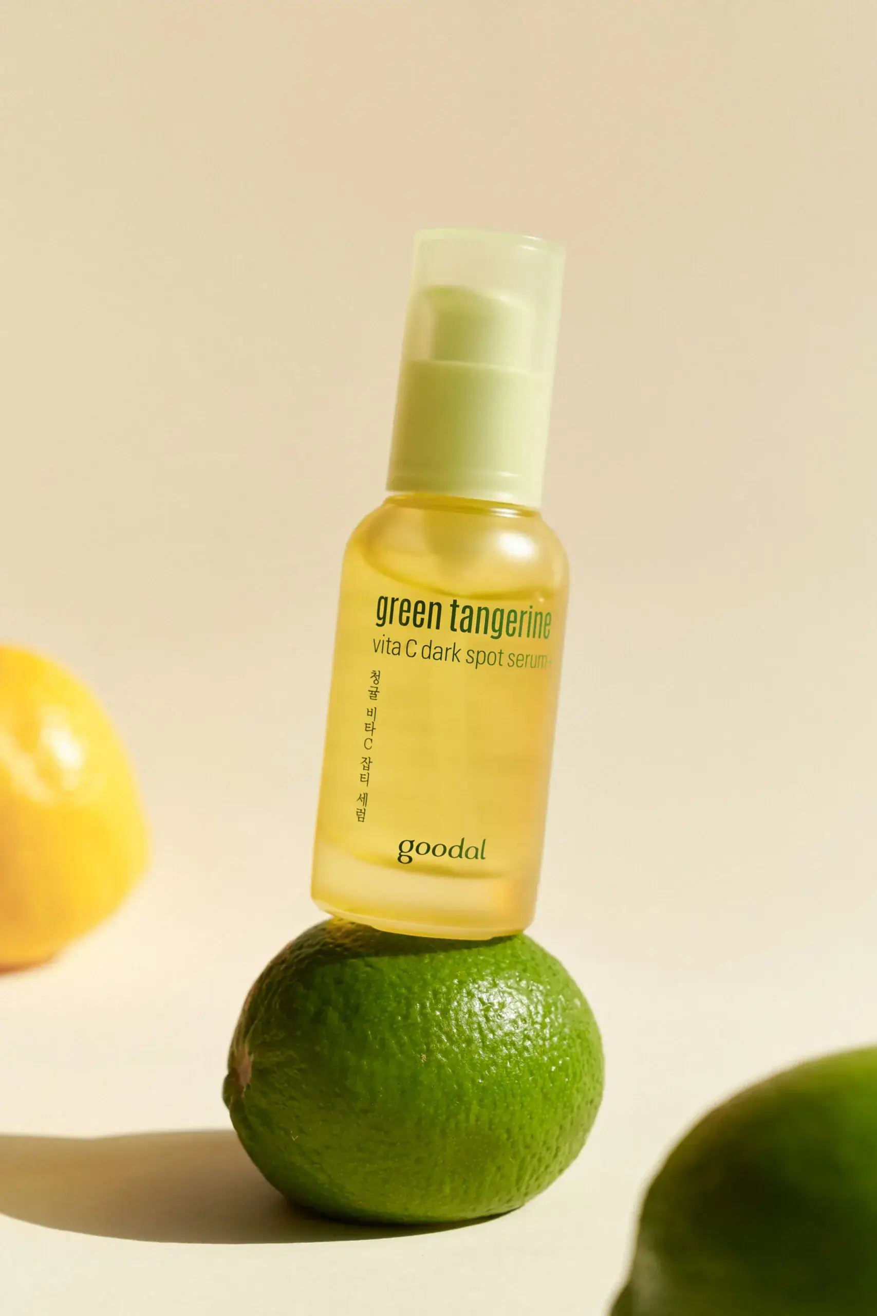 Love Serums? We Have The Best Ones to Add to Your Holiday Wish List, By Skin Concern 그림
