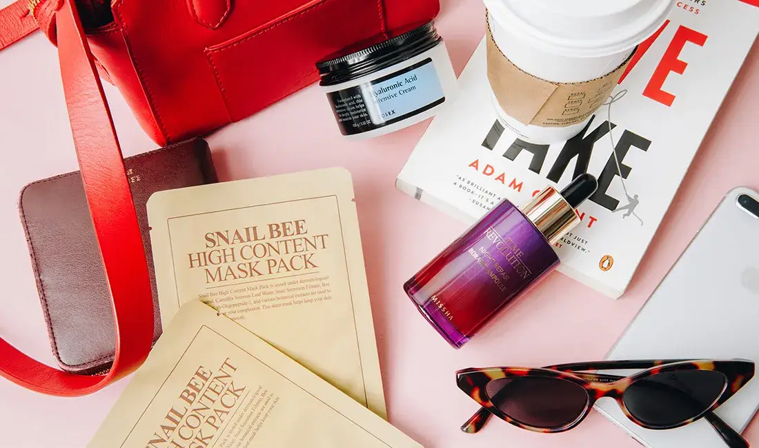 The Transformative Power of Skin Care for Overworked, Sleep-Deprived Moms 그림
