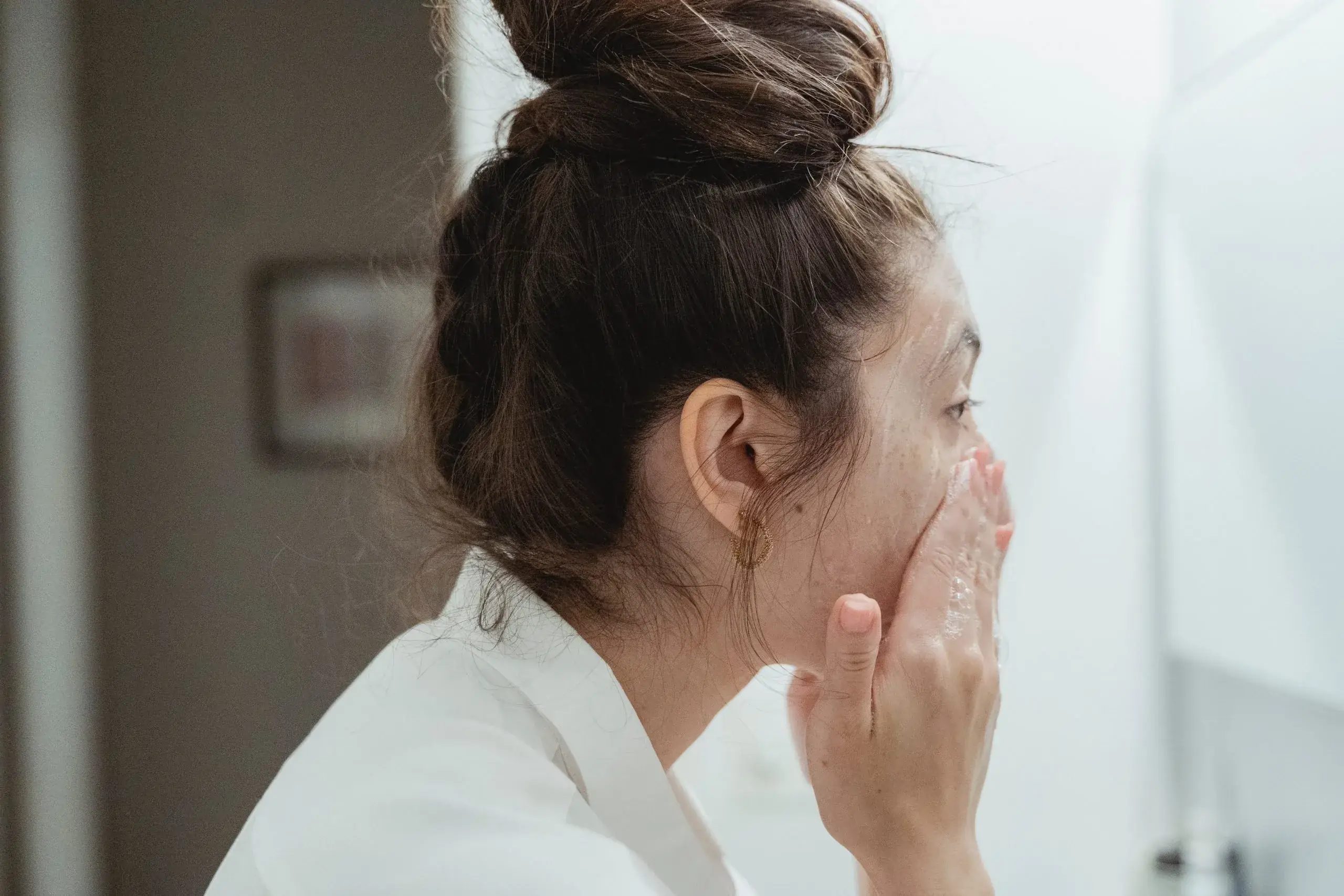 The Best Face Wash For Hormonal Acne 그림
